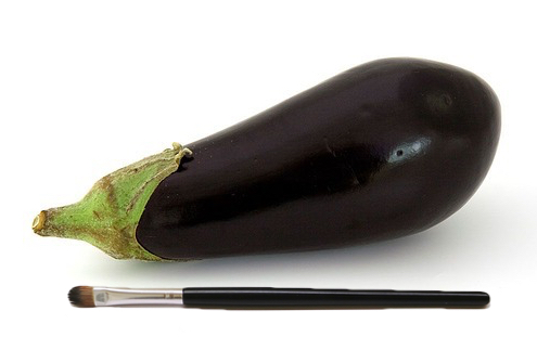 How to Grow Eggplants When the Flowers Keep Falling&nbsp;Off