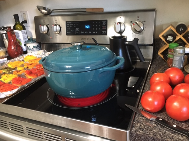cooking fresh tomato soup