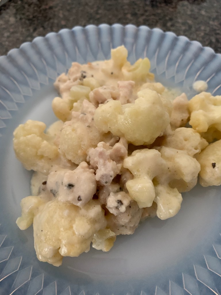 Baked cauliflower and chicken casserole