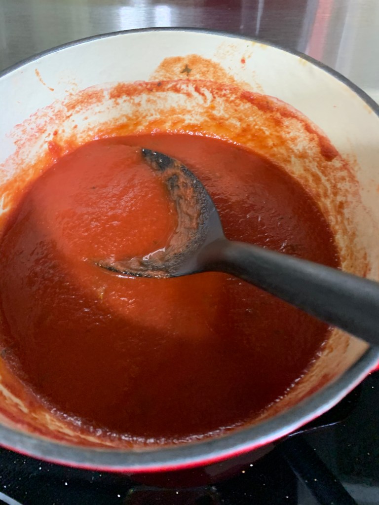 Organic tomato sauce