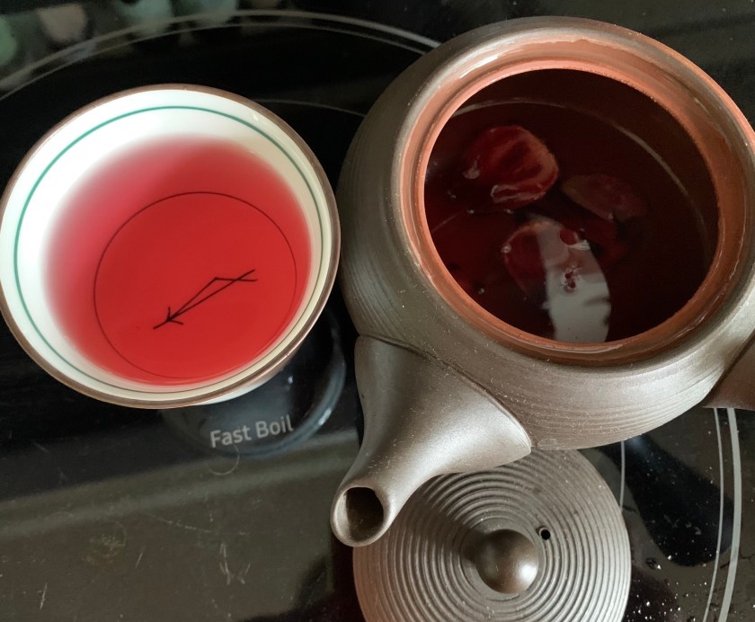 red tea Japanese pot and cup