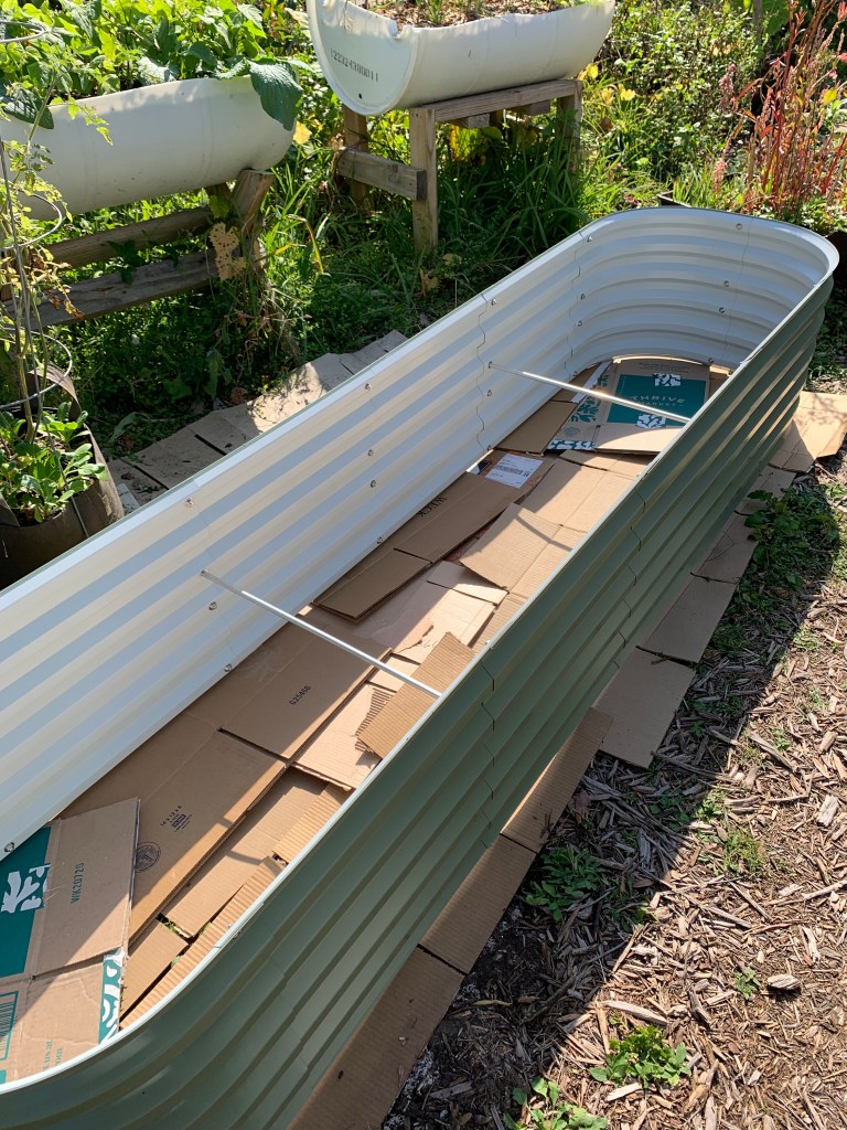 A long garden bed needs support bars.