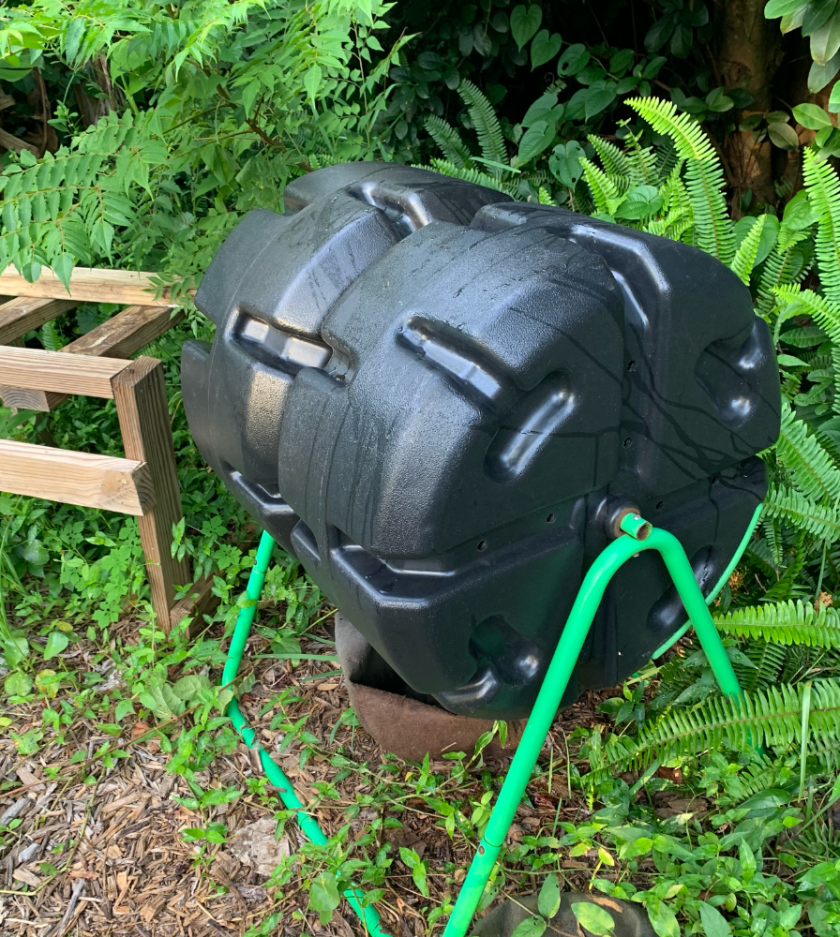 Hot Frog composter bins