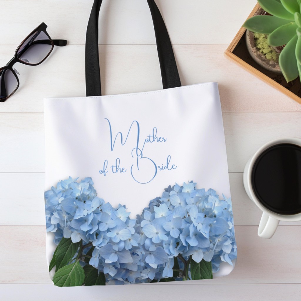 blue hydrangeas wedding bag for the mothers